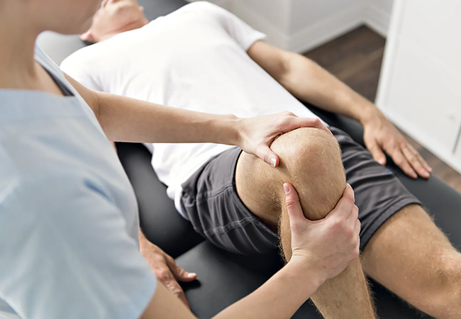 Got A Knee Injury? Consider Physical Therapy