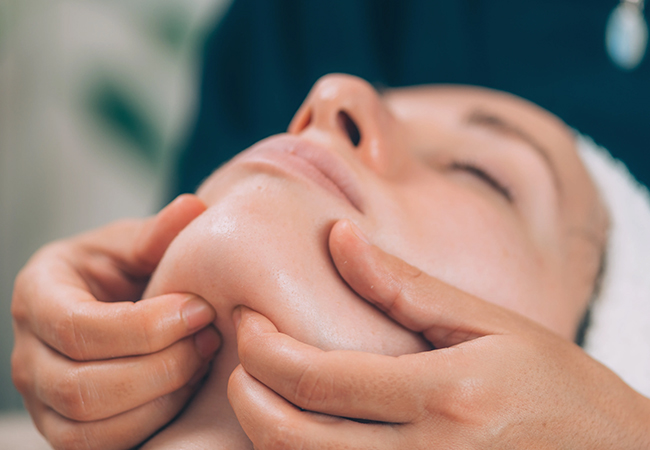 Are You Living With Jaw Pain? TMJ Could Be The Culprit